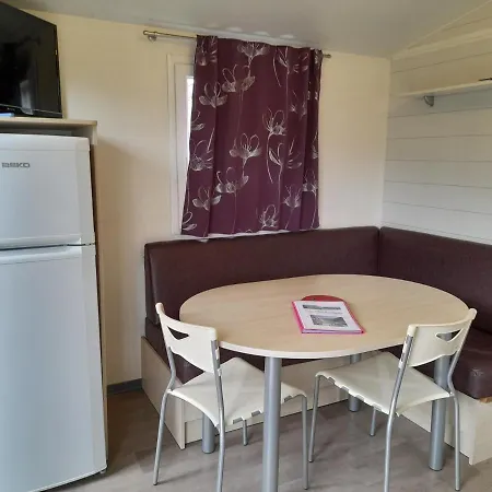 Ecovillage Soleil Du Pibeste Campsite 4*