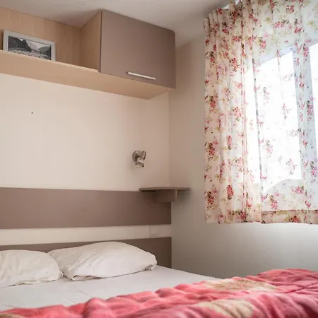 Campsite Ecovillage Soleil Du Pibeste