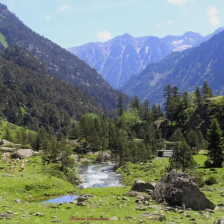 écovillage Soleil Du Pibeste Campeggio