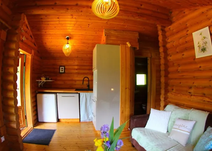 Ecovillage Soleil Du Pibeste 캠프장 아고스 비달로스