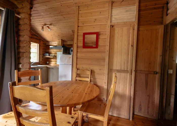 Ecovillage Soleil Du Pibeste Κάμπινγκ Agos-Vidalos