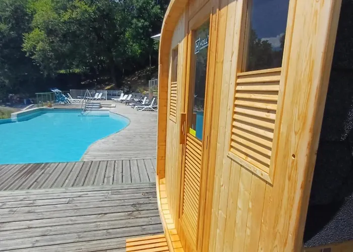 Ecovillage Soleil Du Pibeste Κάμπινγκ 4*