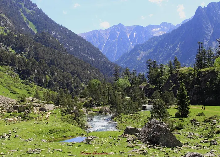 Ecovillage Soleil Du Pibeste Κάμπινγκ